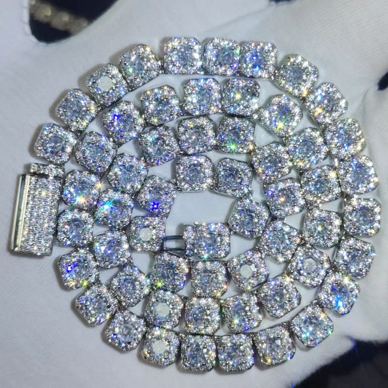 Tennis Bracelet Cubic - HHIOK Kümelenmiş Elmas Tenis Zinciri Miami