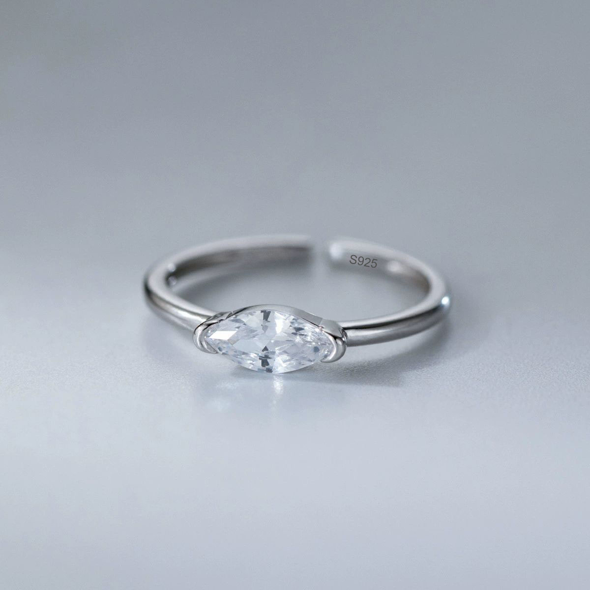 Statement Cocktail Ring - Kadınlar İçin 925 Ayar Gümüş Geometrik