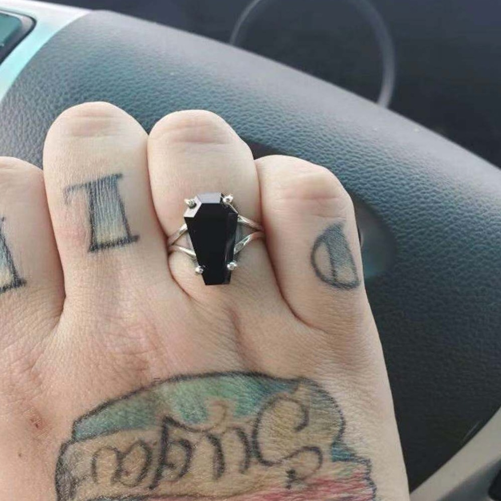 Vintage vampir cadılar bayramı - Gothic Skull Ring incelemesi ve fiyatı