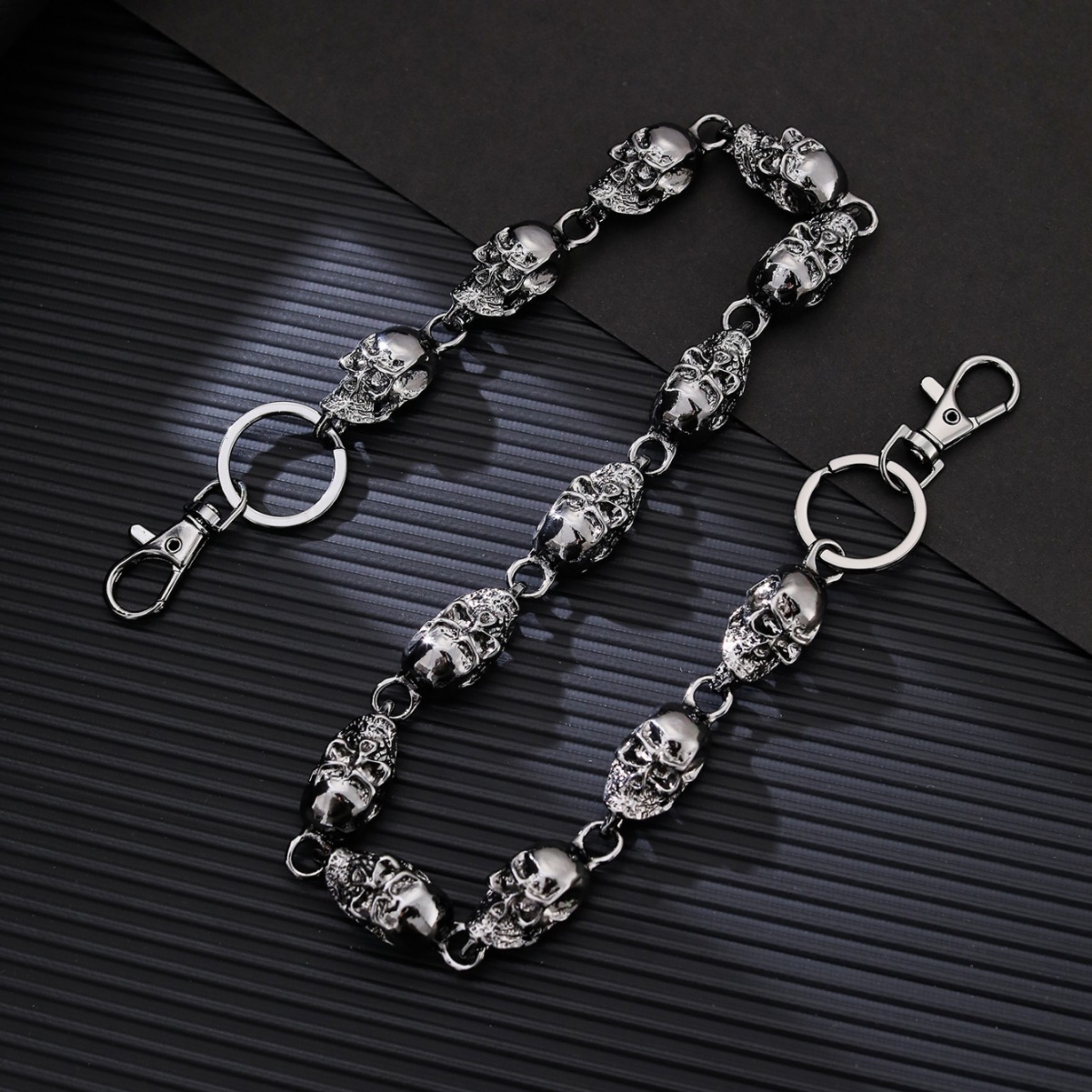 Kafatası Anahtarlık Cüzdan Zin - Gothic Skull Ring incelemesi ve fiyatı